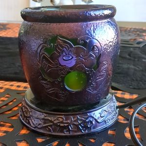 Scentsy Disney Villains Wax Warmer